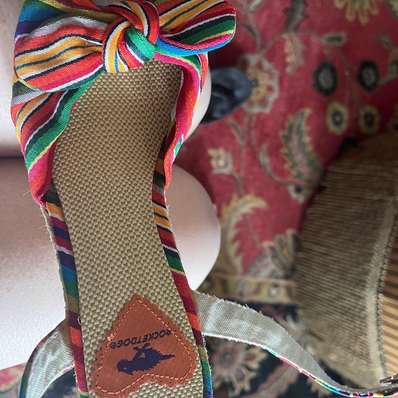 Vintage Rocket Dog Multicolor Bow Ankle Strap Bow Wedge Heel - Picture 2 of 6
